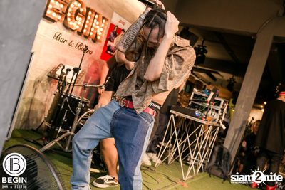 Budweiser นำเสนอ Youngohm & Maiyarap ที่ บีกิน บาร์ — photo 143