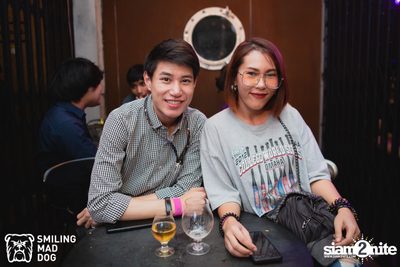 คอนเสิร์ต เอิ๊ต ภัทรวี ที่ร้าน Bottle Rocket Craft Beer Bar — photo 18