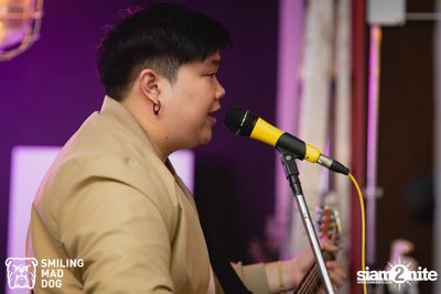 คอนเสิร์ต เอิ๊ต ภัทรวี ที่ร้าน Bottle Rocket Craft Beer Bar — photo 22