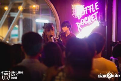 คอนเสิร์ต เอิ๊ต ภัทรวี ที่ร้าน Bottle Rocket Craft Beer Bar — photo 59