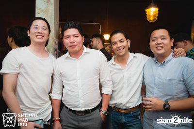 คอนเสิร์ต เอิ๊ต ภัทรวี ที่ร้าน Bottle Rocket Craft Beer Bar — photo 61