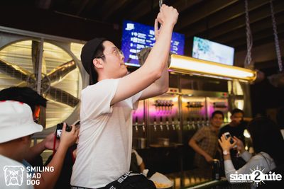 คอนเสิร์ต เอิ๊ต ภัทรวี ที่ร้าน Bottle Rocket Craft Beer Bar — photo 63
