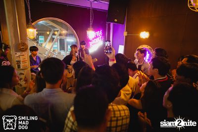 คอนเสิร์ต เอิ๊ต ภัทรวี ที่ร้าน Bottle Rocket Craft Beer Bar — photo 65