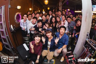 คอนเสิร์ต เอิ๊ต ภัทรวี ที่ร้าน Bottle Rocket Craft Beer Bar — photo 92