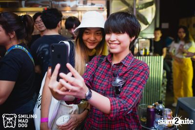 คอนเสิร์ต เอิ๊ต ภัทรวี ที่ร้าน Bottle Rocket Craft Beer Bar — photo 93