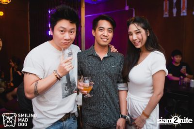 คอนเสิร์ต เอิ๊ต ภัทรวี ที่ร้าน Bottle Rocket Craft Beer Bar — photo 98