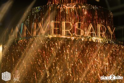 1st Anniversary กับ Brooks x Jewelz & Sparks ที่ บาร์บาร์บาร์ — photo 16