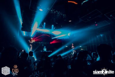 1st Anniversary กับ Brooks x Jewelz & Sparks ที่ บาร์บาร์บาร์ — photo 45