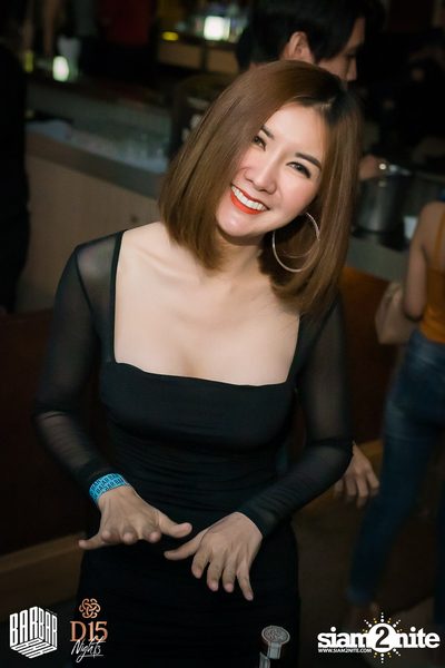 1st Anniversary กับ Brooks x Jewelz & Sparks ที่ บาร์บาร์บาร์ — photo 63