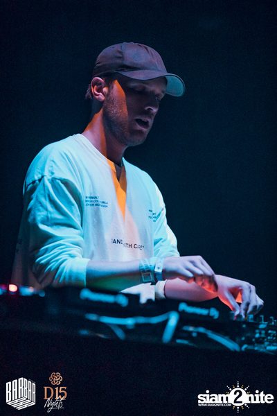 1st Anniversary กับ Brooks x Jewelz & Sparks ที่ บาร์บาร์บาร์ — photo 90