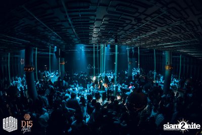 1st Anniversary กับ Brooks x Jewelz & Sparks ที่ บาร์บาร์บาร์ — photo 119