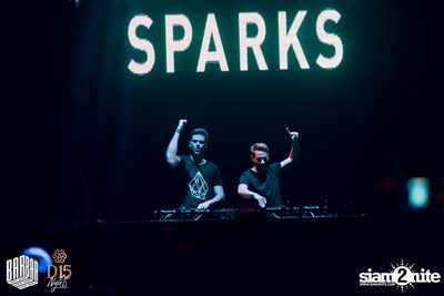1st Anniversary กับ Brooks x Jewelz & Sparks ที่ บาร์บาร์บาร์ — photo 131
