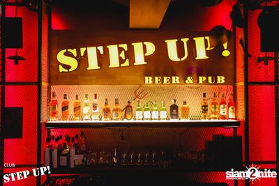 Jungle of Trap Party at Step Up Beer & Pub — photo 2