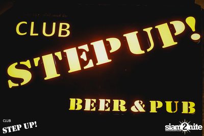 Jungle of Trap Party at Step Up Beer & Pub — photo 5