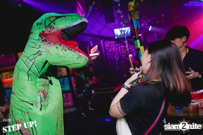 Jungle of Trap Party at Step Up Beer & Pub — photo 16