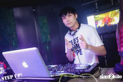 Jungle of Trap Party at Step Up Beer & Pub — photo 22