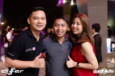 JEWELZ & SPARKS ที่ ดิฟเฟอร์ ผับ พัทยา — photo 3
