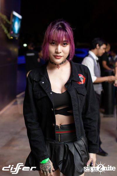 JEWELZ & SPARKS ที่ ดิฟเฟอร์ ผับ พัทยา — photo 4