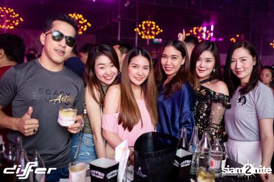 JEWELZ & SPARKS ที่ ดิฟเฟอร์ ผับ พัทยา — photo 18