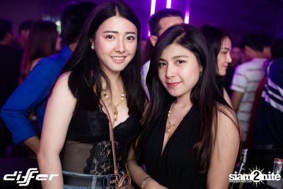 JEWELZ & SPARKS ที่ ดิฟเฟอร์ ผับ พัทยา — photo 34