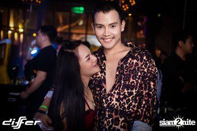 JEWELZ & SPARKS ที่ ดิฟเฟอร์ ผับ พัทยา — photo 63