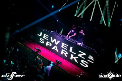 JEWELZ & SPARKS ที่ ดิฟเฟอร์ ผับ พัทยา — photo 84
