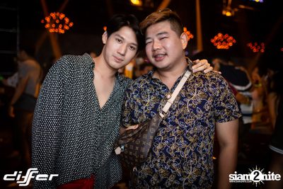 JEWELZ & SPARKS ที่ ดิฟเฟอร์ ผับ พัทยา — photo 94