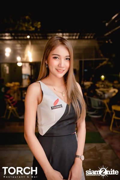อิ้งค์ วรันธร ที่ ทอร์ช เรสเตอร์รอง แอนด์ บาร์ — photo 11