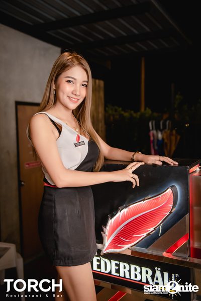 อิ้งค์ วรันธร ที่ ทอร์ช เรสเตอร์รอง แอนด์ บาร์ — photo 14