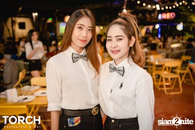 อิ้งค์ วรันธร ที่ ทอร์ช เรสเตอร์รอง แอนด์ บาร์ — photo 15