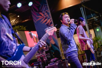 อิ้งค์ วรันธร ที่ ทอร์ช เรสเตอร์รอง แอนด์ บาร์ — photo 37