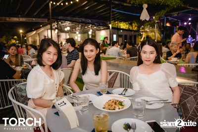 อิ้งค์ วรันธร ที่ ทอร์ช เรสเตอร์รอง แอนด์ บาร์ — photo 50