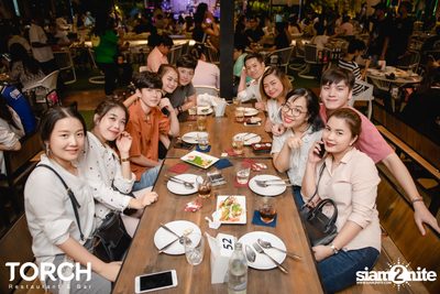อิ้งค์ วรันธร ที่ ทอร์ช เรสเตอร์รอง แอนด์ บาร์ — photo 62