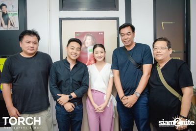 อิ้งค์ วรันธร ที่ ทอร์ช เรสเตอร์รอง แอนด์ บาร์ — photo 73
