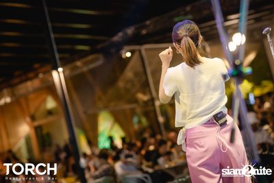 อิ้งค์ วรันธร ที่ ทอร์ช เรสเตอร์รอง แอนด์ บาร์ — photo 130
