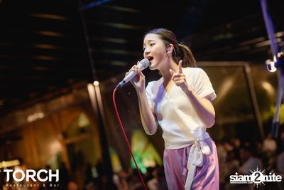 อิ้งค์ วรันธร ที่ ทอร์ช เรสเตอร์รอง แอนด์ บาร์ — photo 132