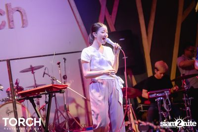 อิ้งค์ วรันธร ที่ ทอร์ช เรสเตอร์รอง แอนด์ บาร์ — photo 147