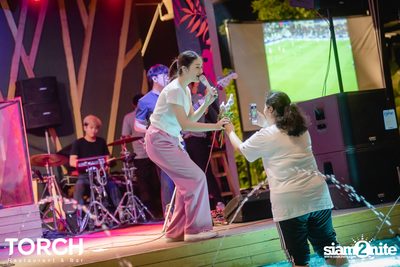 อิ้งค์ วรันธร ที่ ทอร์ช เรสเตอร์รอง แอนด์ บาร์ — photo 150