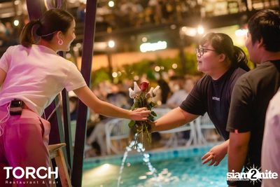 อิ้งค์ วรันธร ที่ ทอร์ช เรสเตอร์รอง แอนด์ บาร์ — photo 158