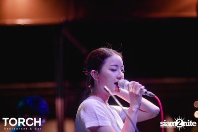อิ้งค์ วรันธร ที่ ทอร์ช เรสเตอร์รอง แอนด์ บาร์ — photo 163