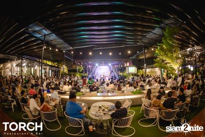 อิ้งค์ วรันธร ที่ ทอร์ช เรสเตอร์รอง แอนด์ บาร์ — photo 173