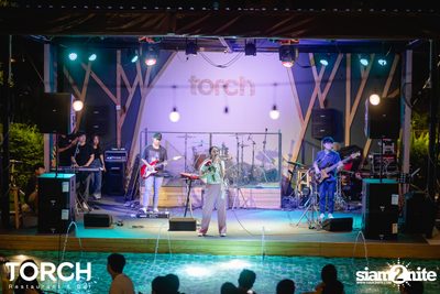 อิ้งค์ วรันธร ที่ ทอร์ช เรสเตอร์รอง แอนด์ บาร์ — photo 176