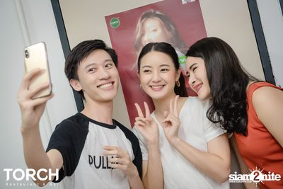 อิ้งค์ วรันธร ที่ ทอร์ช เรสเตอร์รอง แอนด์ บาร์ — photo 182