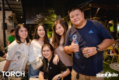 อิ้งค์ วรันธร ที่ ทอร์ช เรสเตอร์รอง แอนด์ บาร์ — photo 185