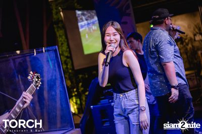 อิ้งค์ วรันธร ที่ ทอร์ช เรสเตอร์รอง แอนด์ บาร์ — photo 195