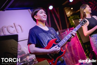 อิ้งค์ วรันธร ที่ ทอร์ช เรสเตอร์รอง แอนด์ บาร์ — photo 200