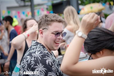 amBar Pool Party ที่ Four Points by Sheraton — photo 16