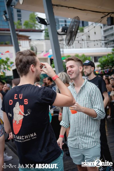 amBar Pool Party ที่ Four Points by Sheraton — photo 31