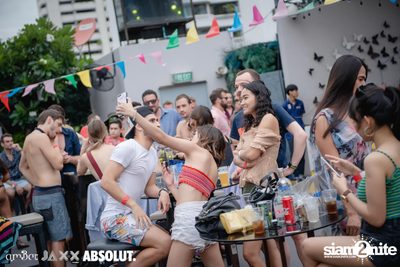 amBar Pool Party ที่ Four Points by Sheraton — photo 38