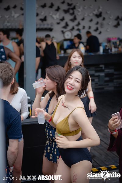 amBar Pool Party ที่ Four Points by Sheraton — photo 56